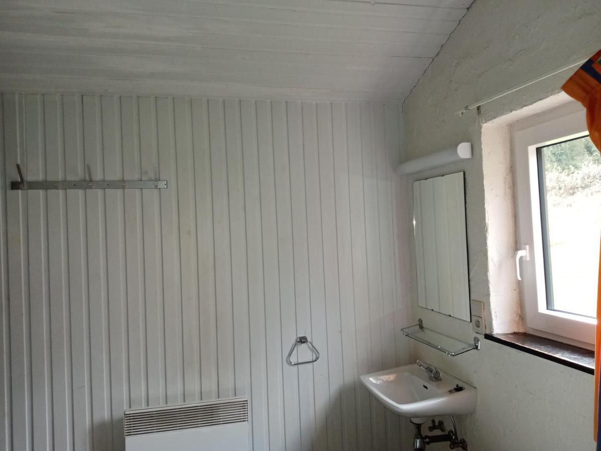 Le repaire des belettes Vallée de Rabais Virton Exterior foto